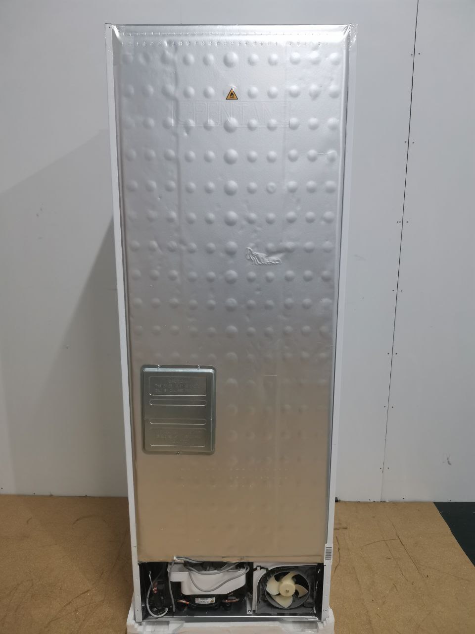 Встраиваемый холодильник Smeg C475VE