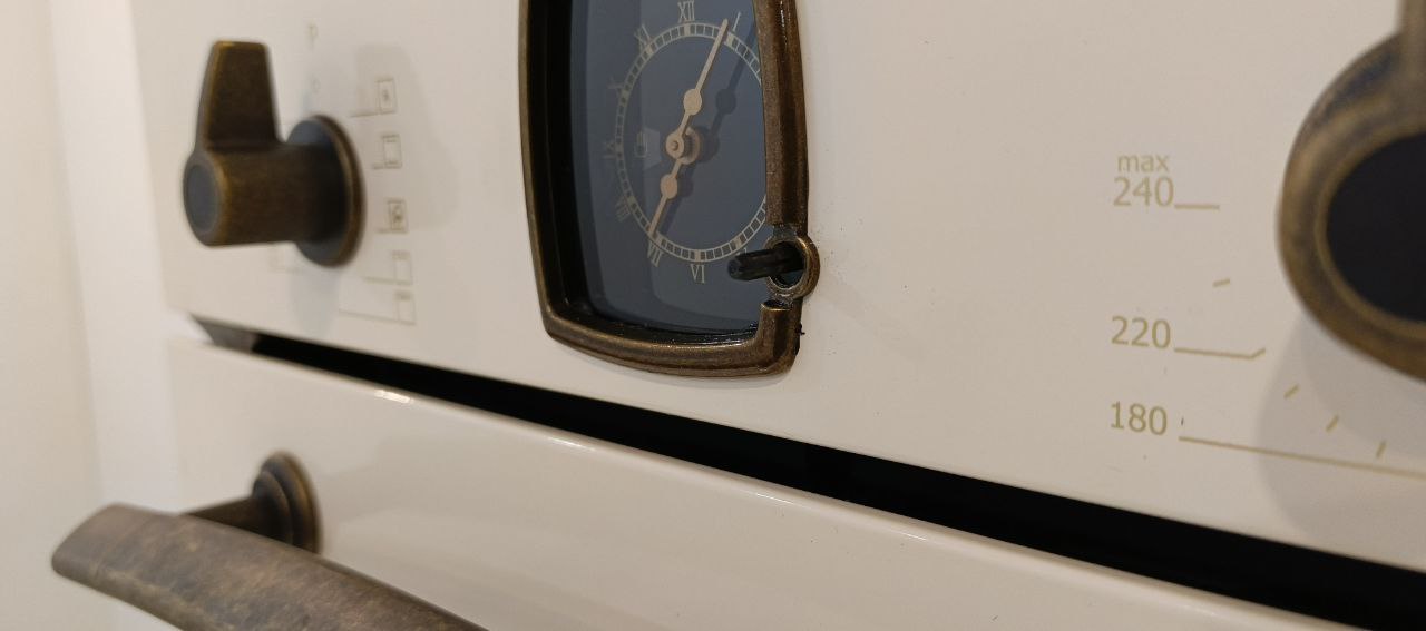 Встраиваемый духовой шкаф KORTING OKB 4941CRB