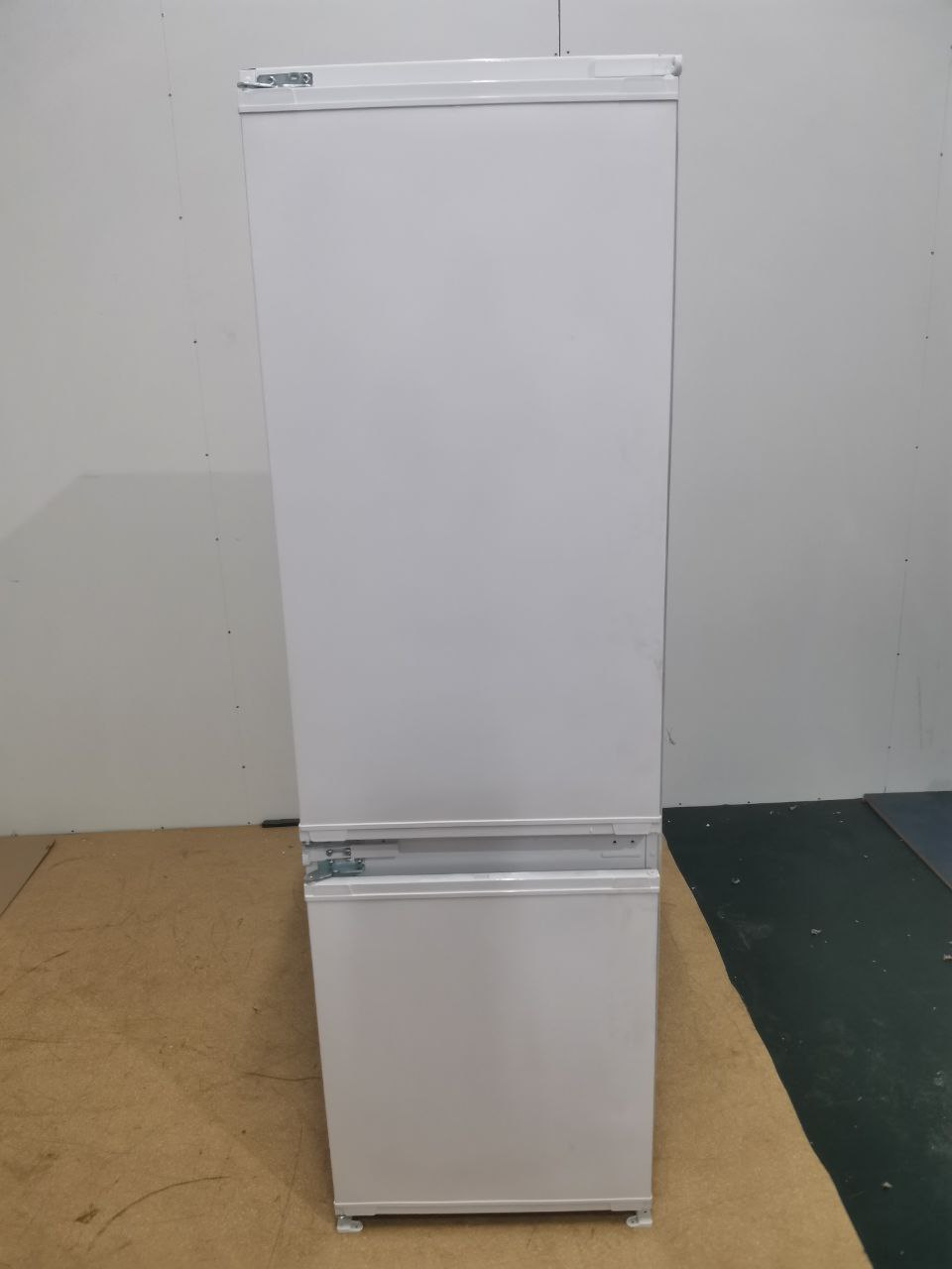 Встраиваемый холодильник BEKO BCHA2752S 