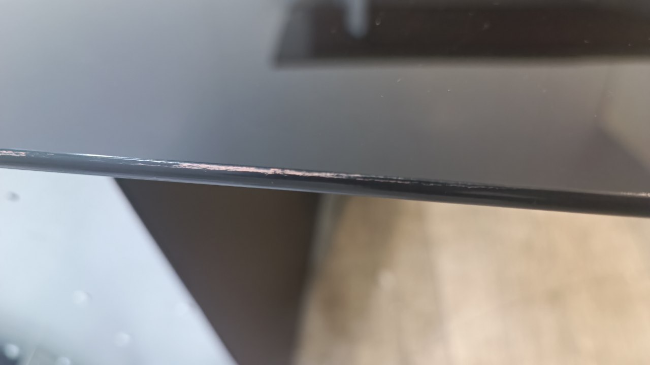 Вытяжка наклонная GRAUDE DH 90.3 GE  