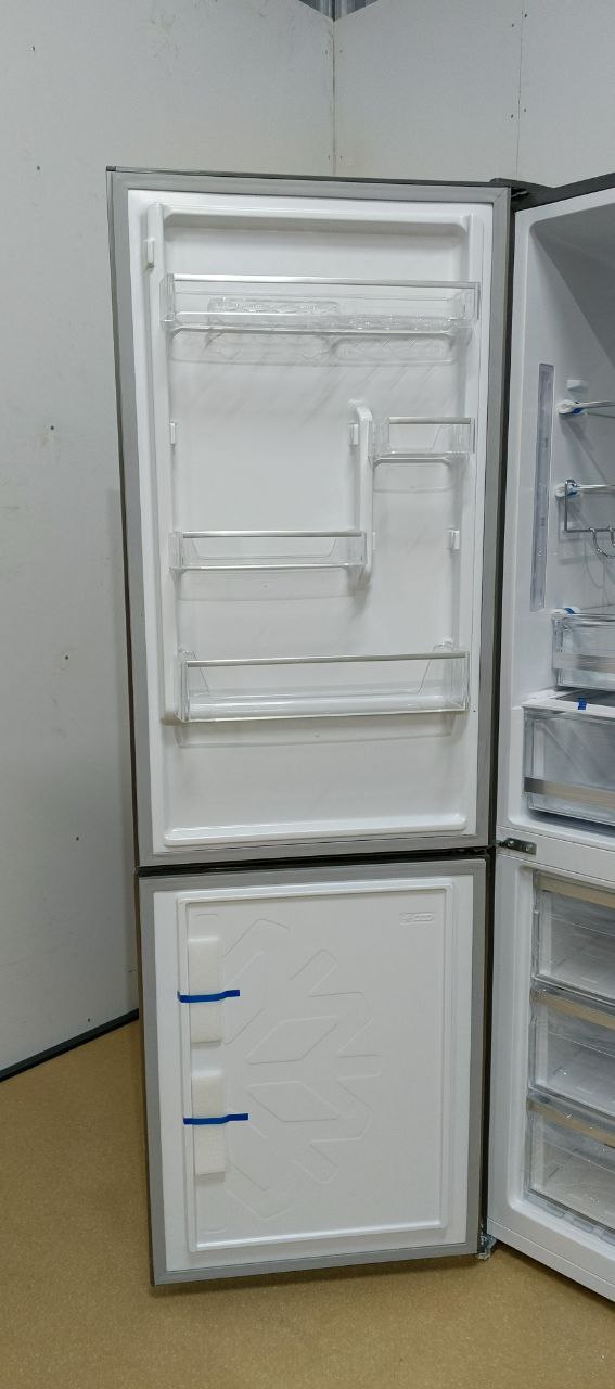 Отдельностоящий холодильник KORTING KNFC 61869 X Отдельностоящий холодильник KORTING KNFC 61869 X