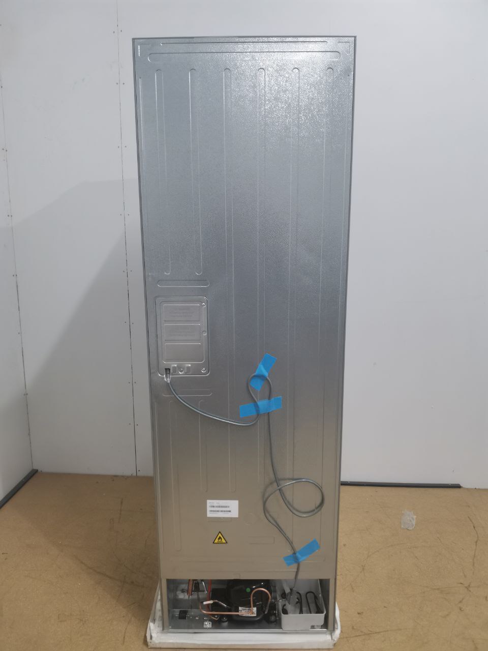 Отдельностоящий холодильник HAIER CEF535ASD 