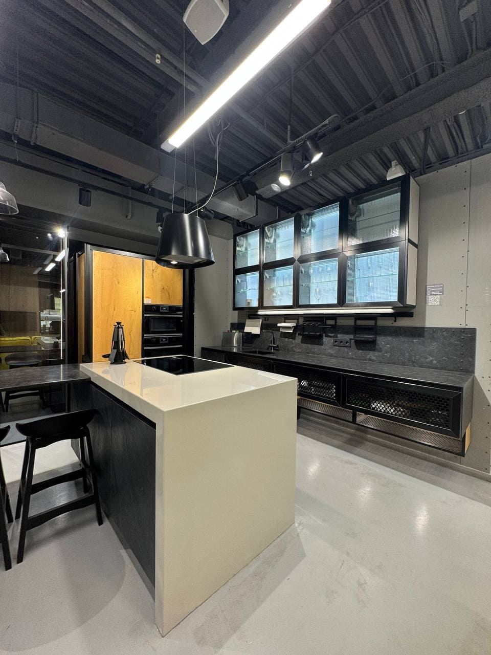 Кухонный гарнитур Антро Ветро