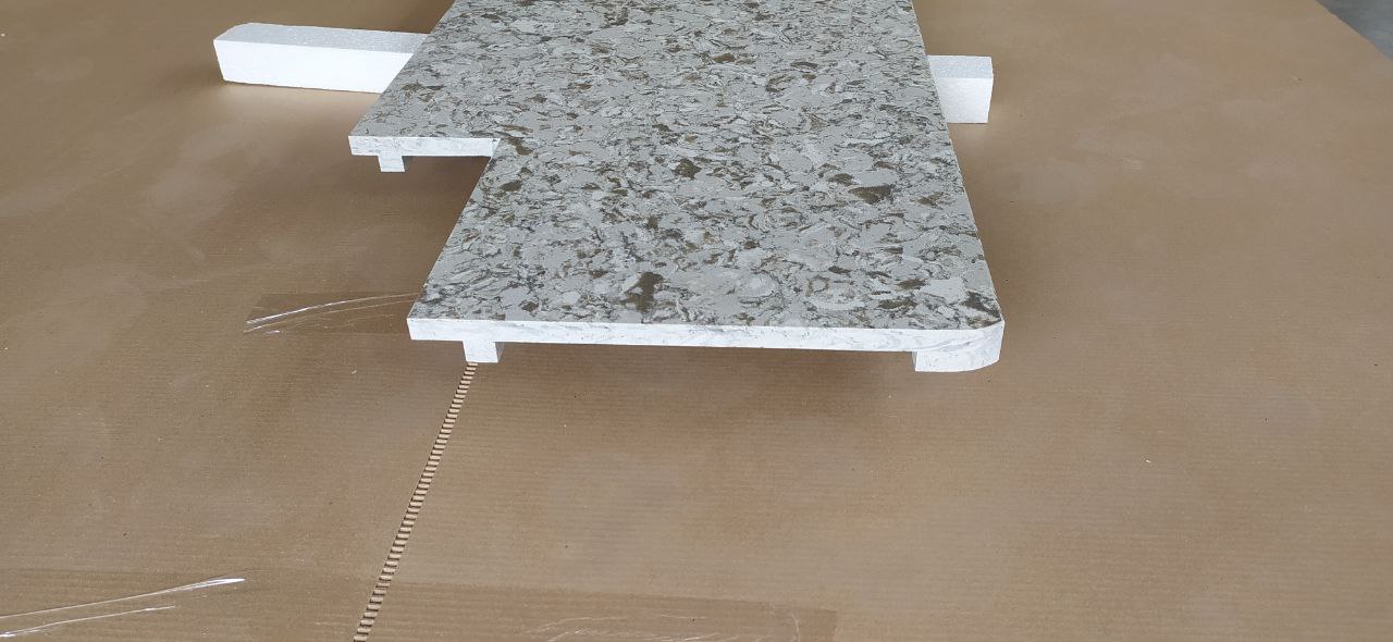 Столешница из кварца (H=20 мм, H=40 мм) (2.030x0.600)