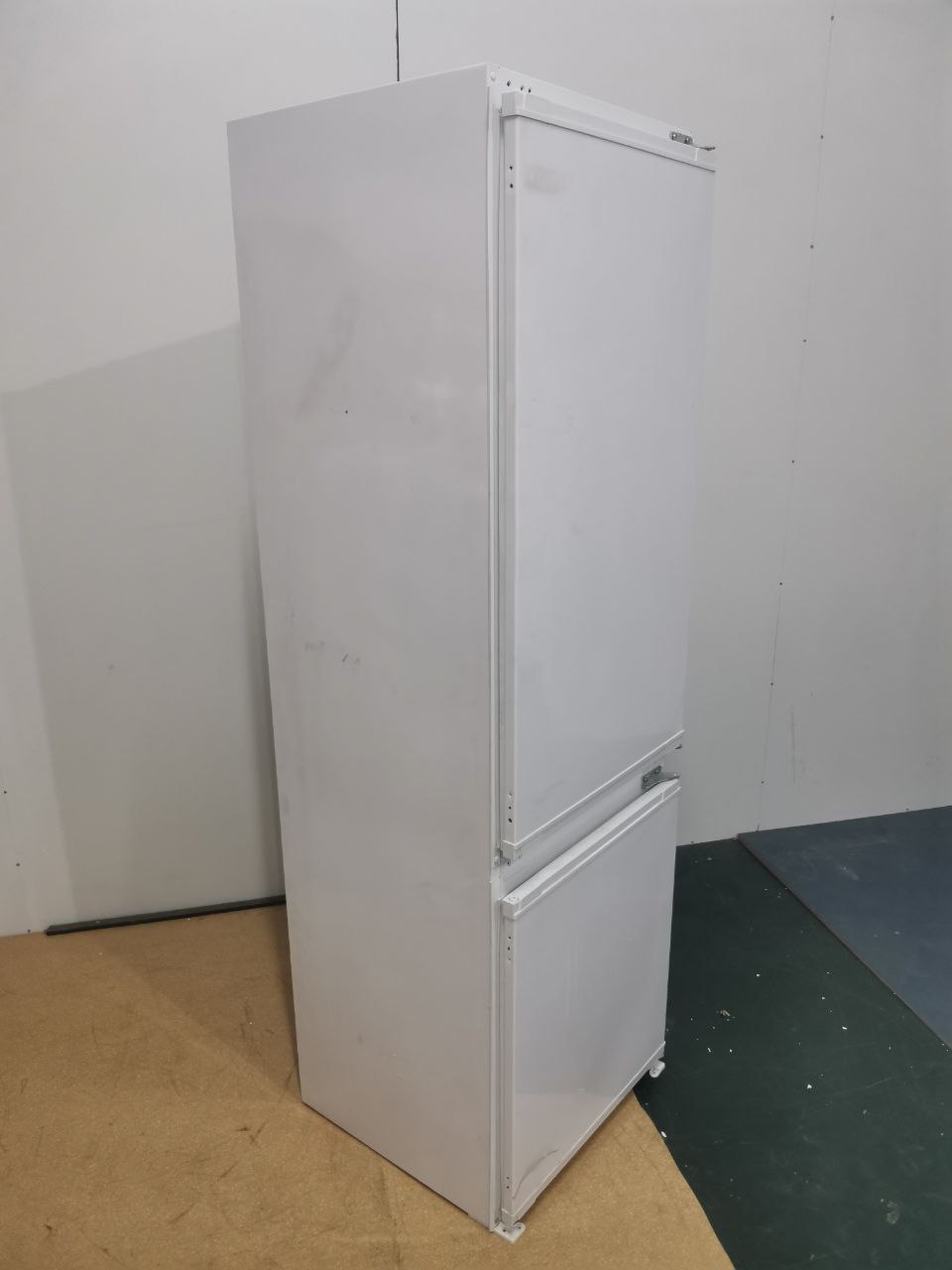 Встраиваемый холодильник BEKO BCHA2752S 