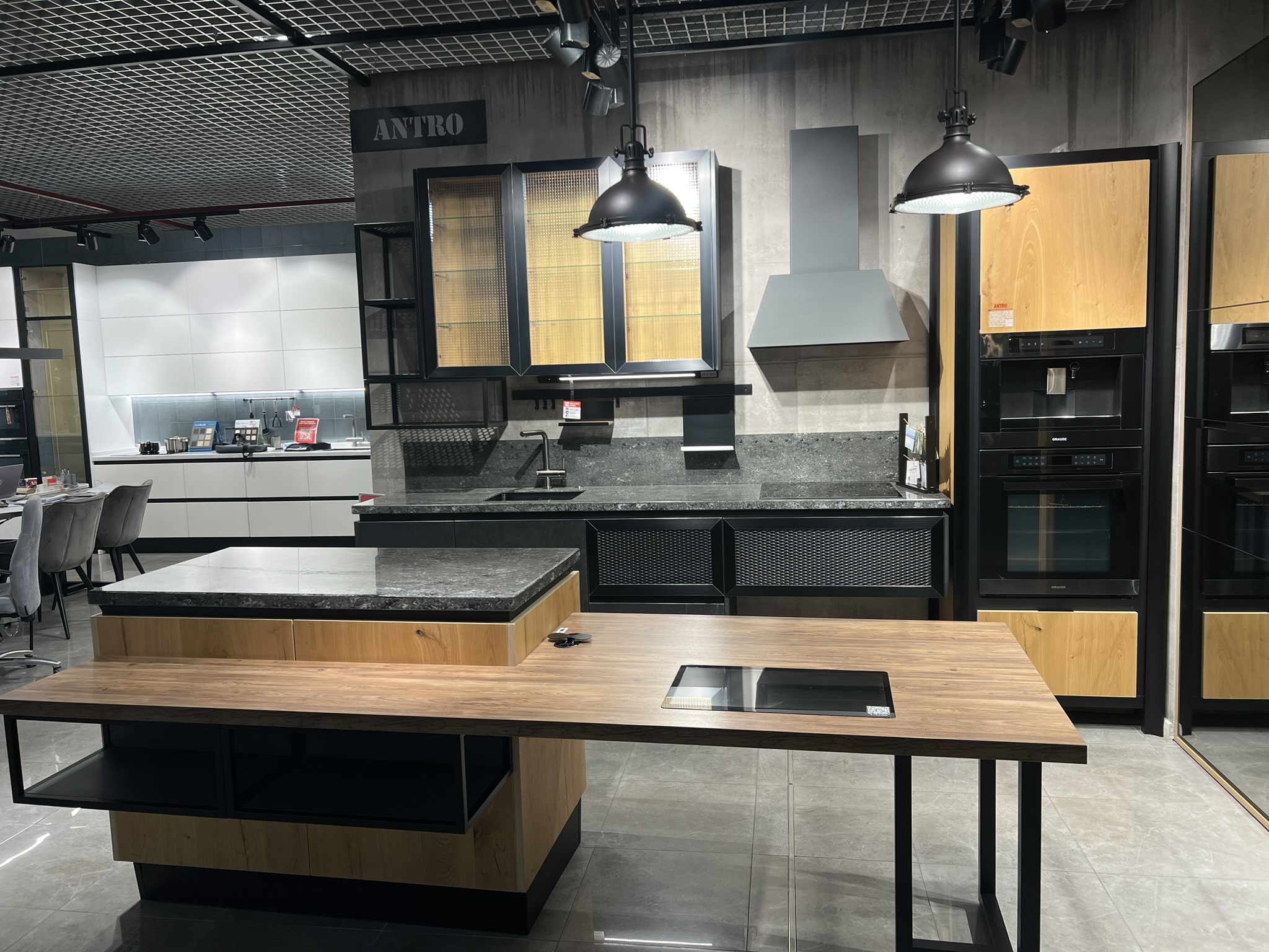 Кухонный гарнитур Antro Vetro