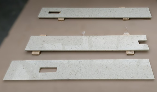 Комплект стеновых панелей из кварца Комплект стеновых панелей из кварца