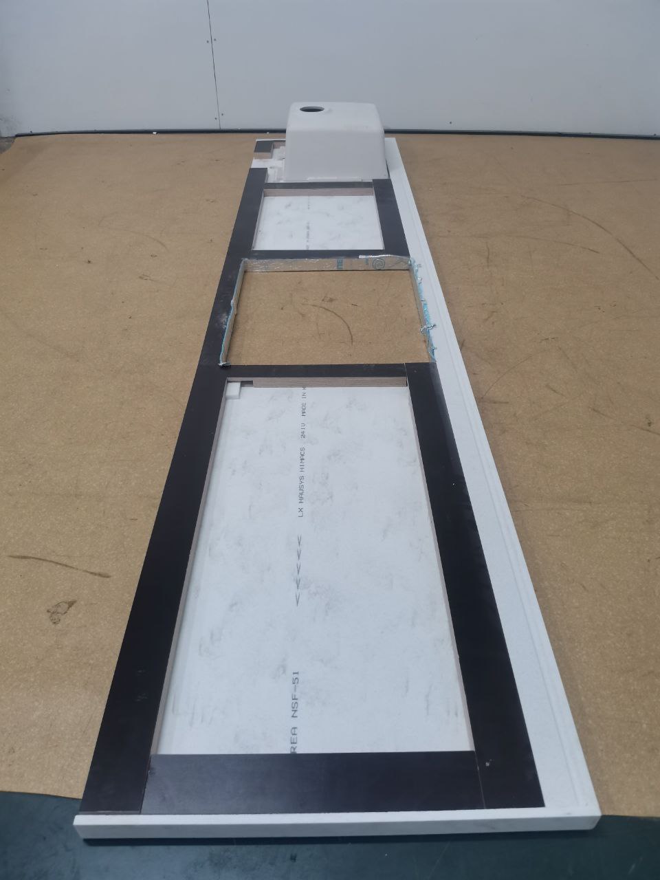 Столешница из искусственного камня (H=40 мм) (2.736x0.600)