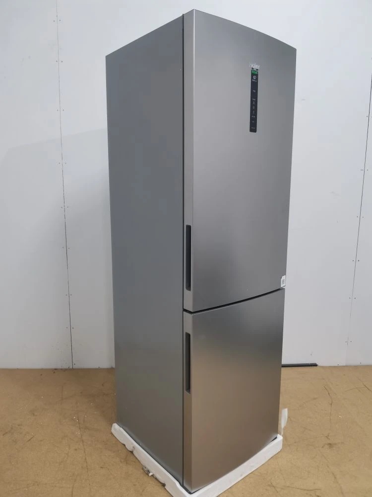 Отдельностоящий холодильник HAIER C2F636CFRGU1 