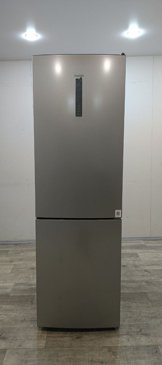 Отдельностоящий холодильник HAIER CEF535ASD  Отдельностоящий холодильник HAIER CEF535ASD
