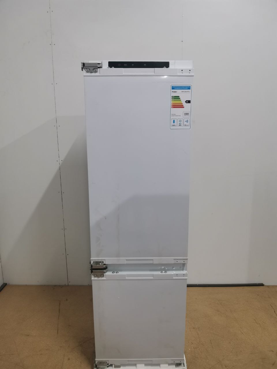 Встраиваемый холодильник HAIER HRF236NFRU 