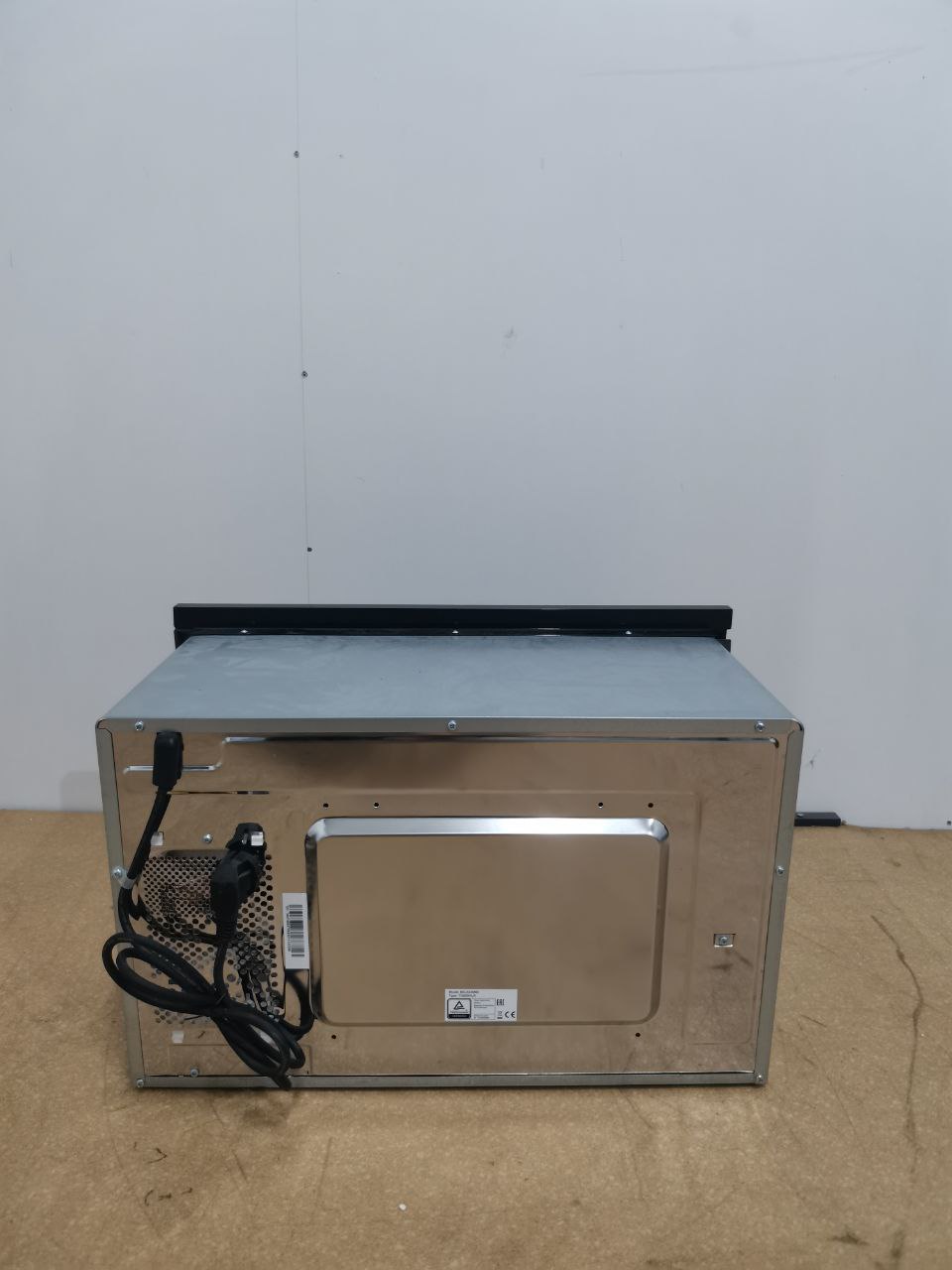 Встраиваемая микроволновая печь BOSCH BFL524MB0 