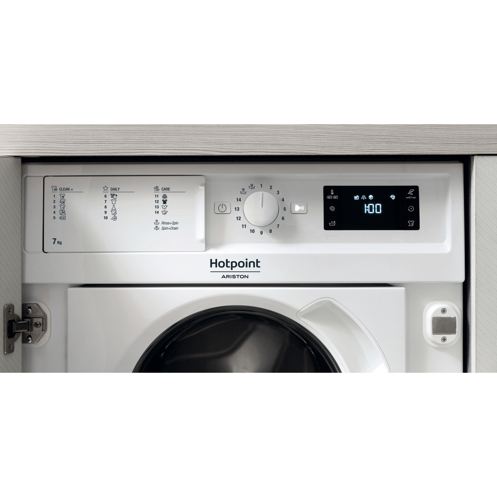 Встраиваемая стиральная машина HOTPOINT BI WMHG 71284 EU