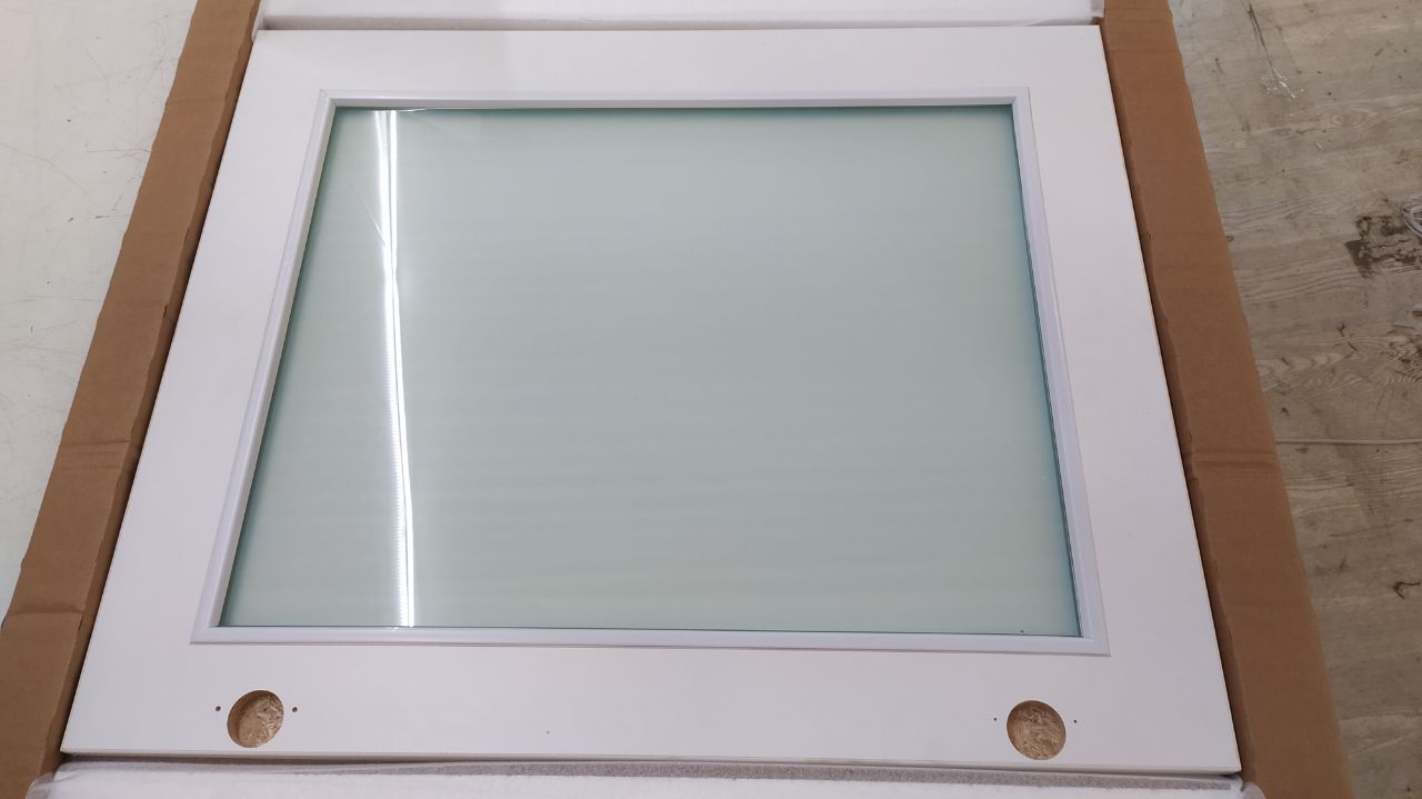 Фасад кухонный со стеклом  72.60 СТ, Белый Фасад кухонный со стеклом  72.60 СТ, Белый