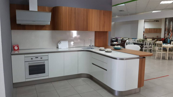 Кухонный гарнитур Barolo Кухонный гарнитур Barolo