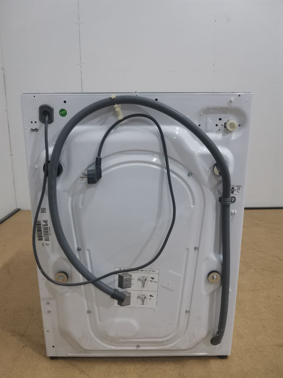 Встраиваемая стиральная машина HAIER HWQ90B416FWB 