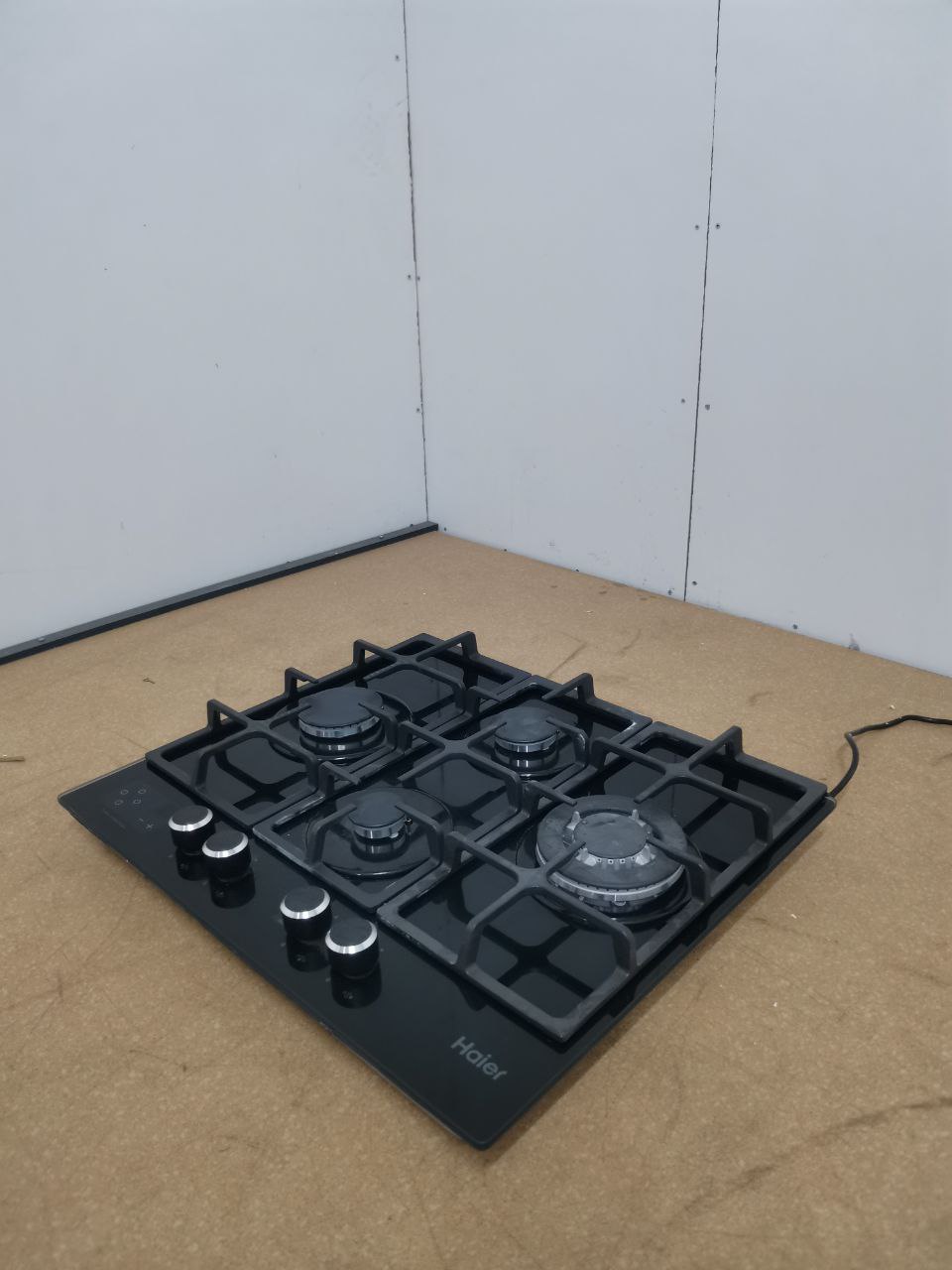 Варочная панель газовая HAIER HHX-G64CWSB 