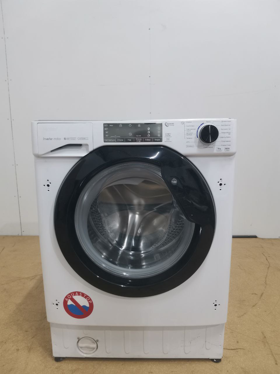 Встраиваемая стиральная машина HAIER HWQ90B416FWB 