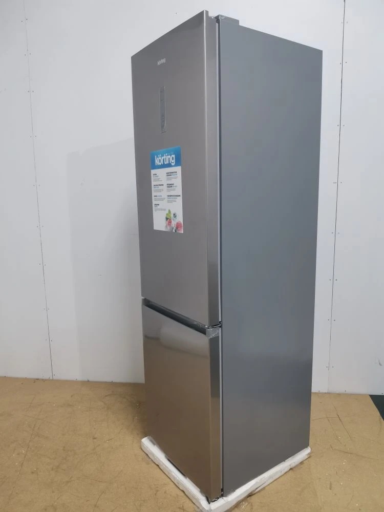 Отдельностоящий холодильник KORTING KNFC 62029 X 