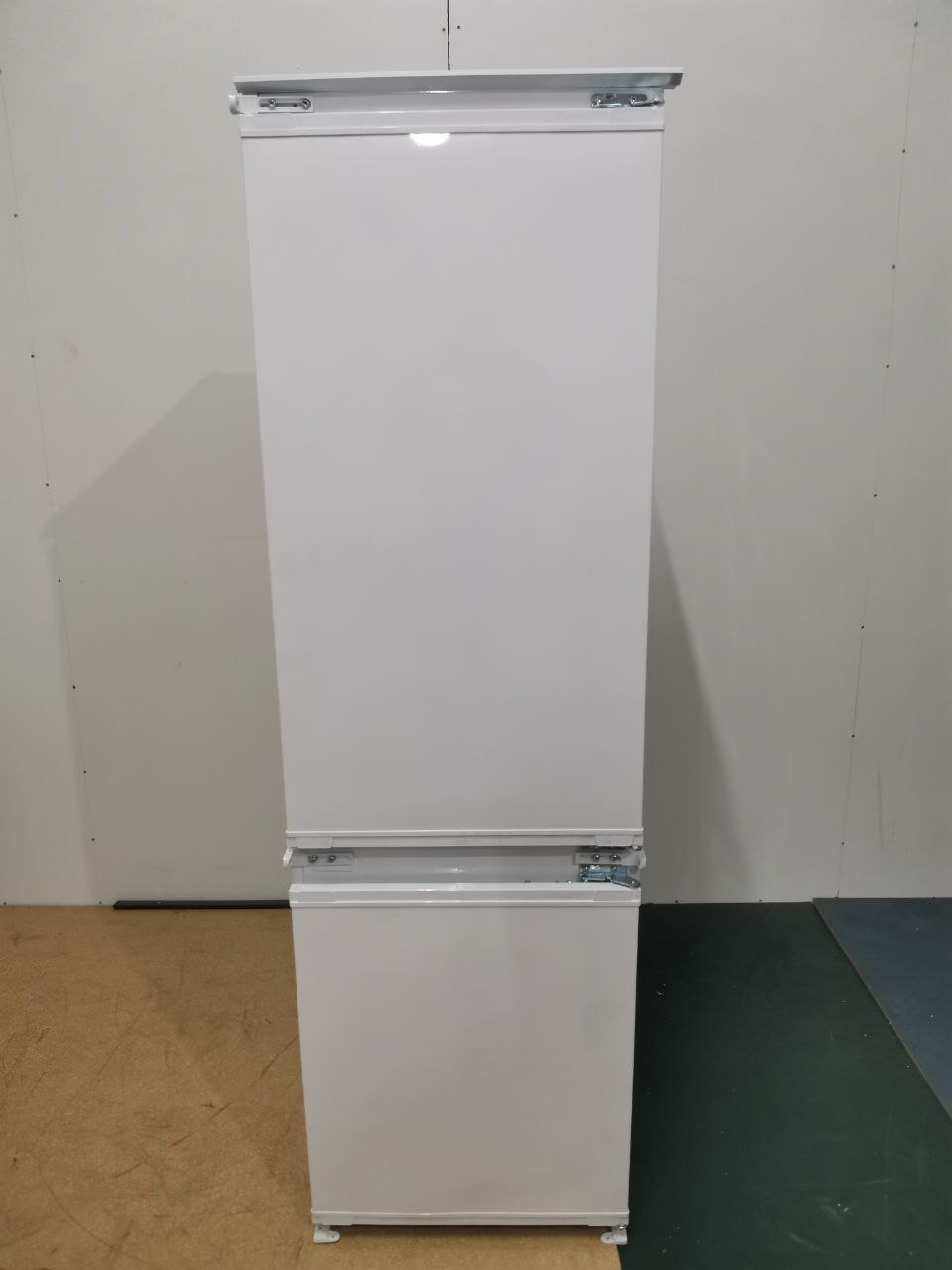 Встраиваемый холодильник BEKO BCHA2752S 