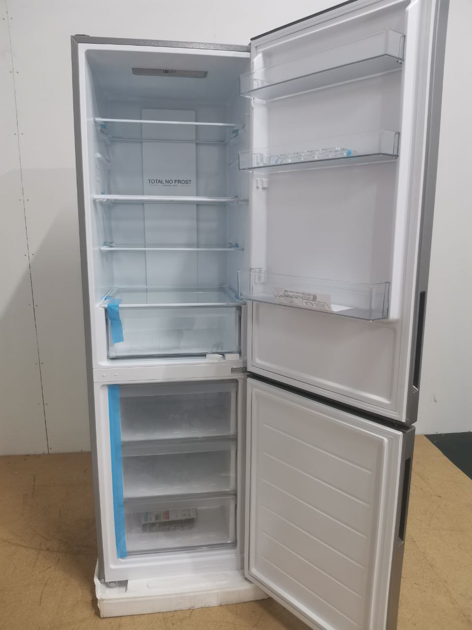 Отдельностоящий холодильник HAIER CEF535ASD 