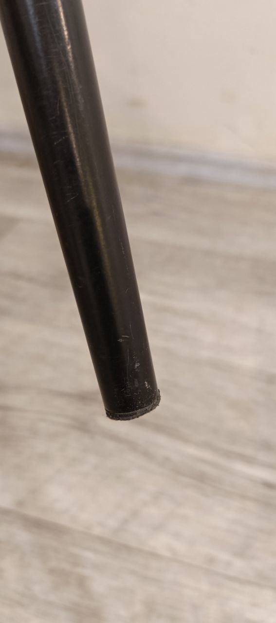 Комплект 2х стульев AERO B240 LATTE VL10, BK  Комплект 2х стульев AERO B240 LATTE VL10, BK