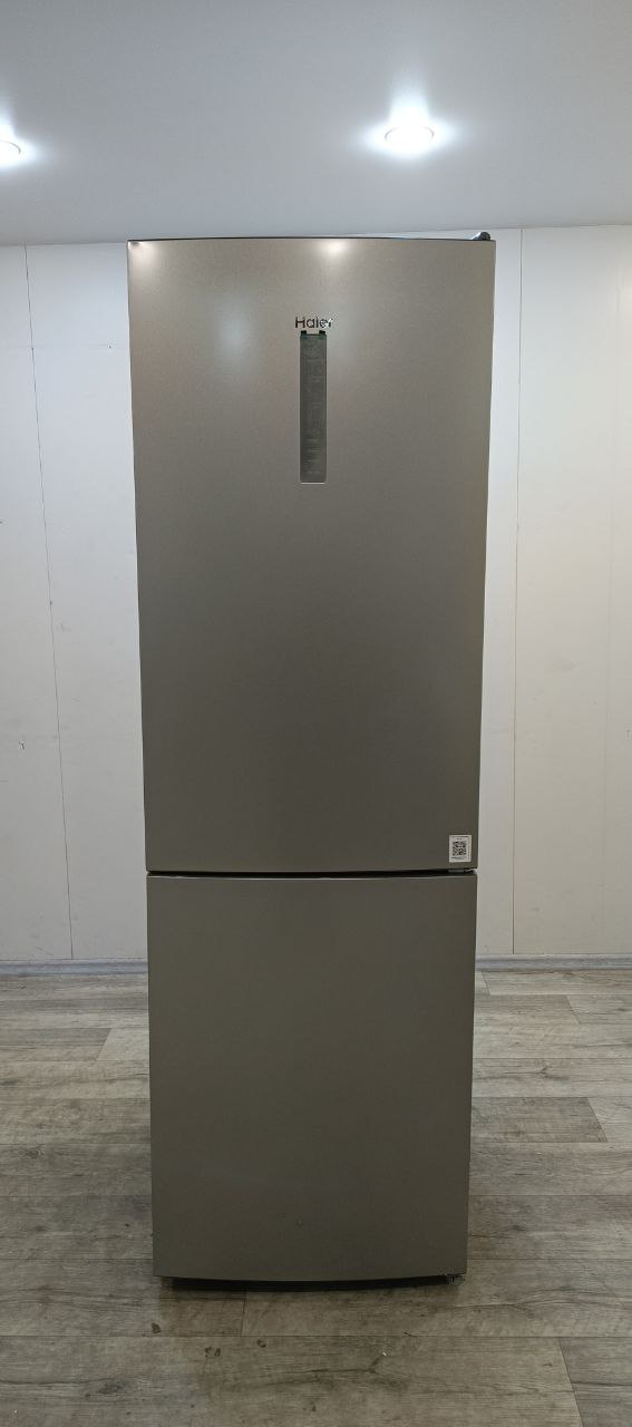 Отдельностоящий холодильник HAIER CEF535ASD  Отдельностоящий холодильник HAIER CEF535ASD