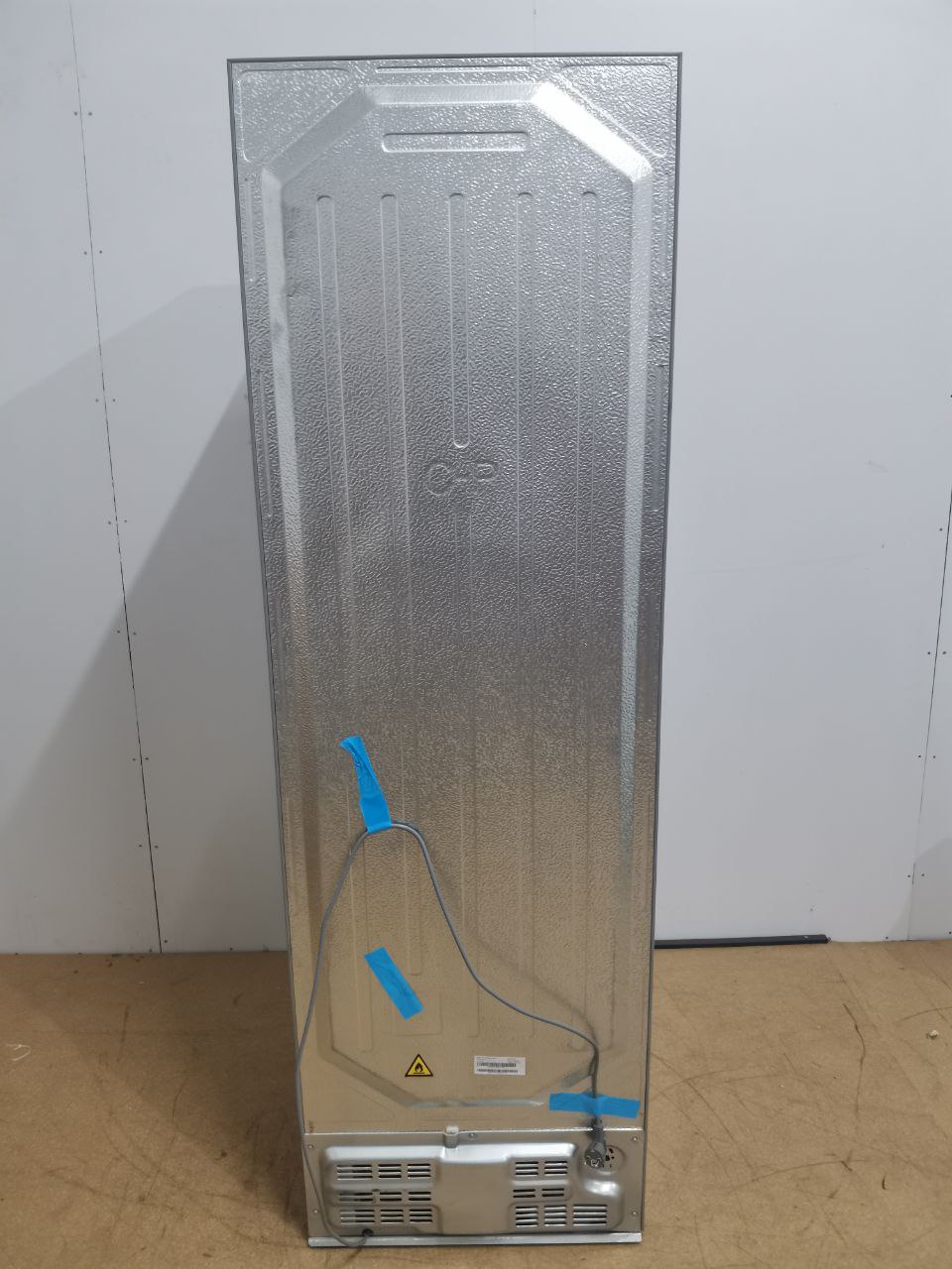 Отдельностоящий холодильник HAIER C2F636CFRG 