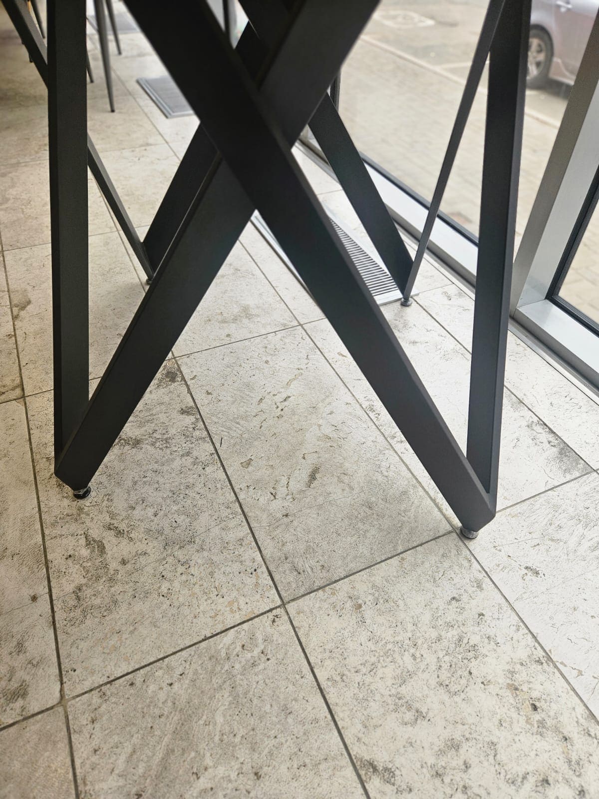 Стол обеденный HALMAR V-CH-MOZAMBIK-ST  Стол обеденный HALMAR V-CH-MOZAMBIK-ST