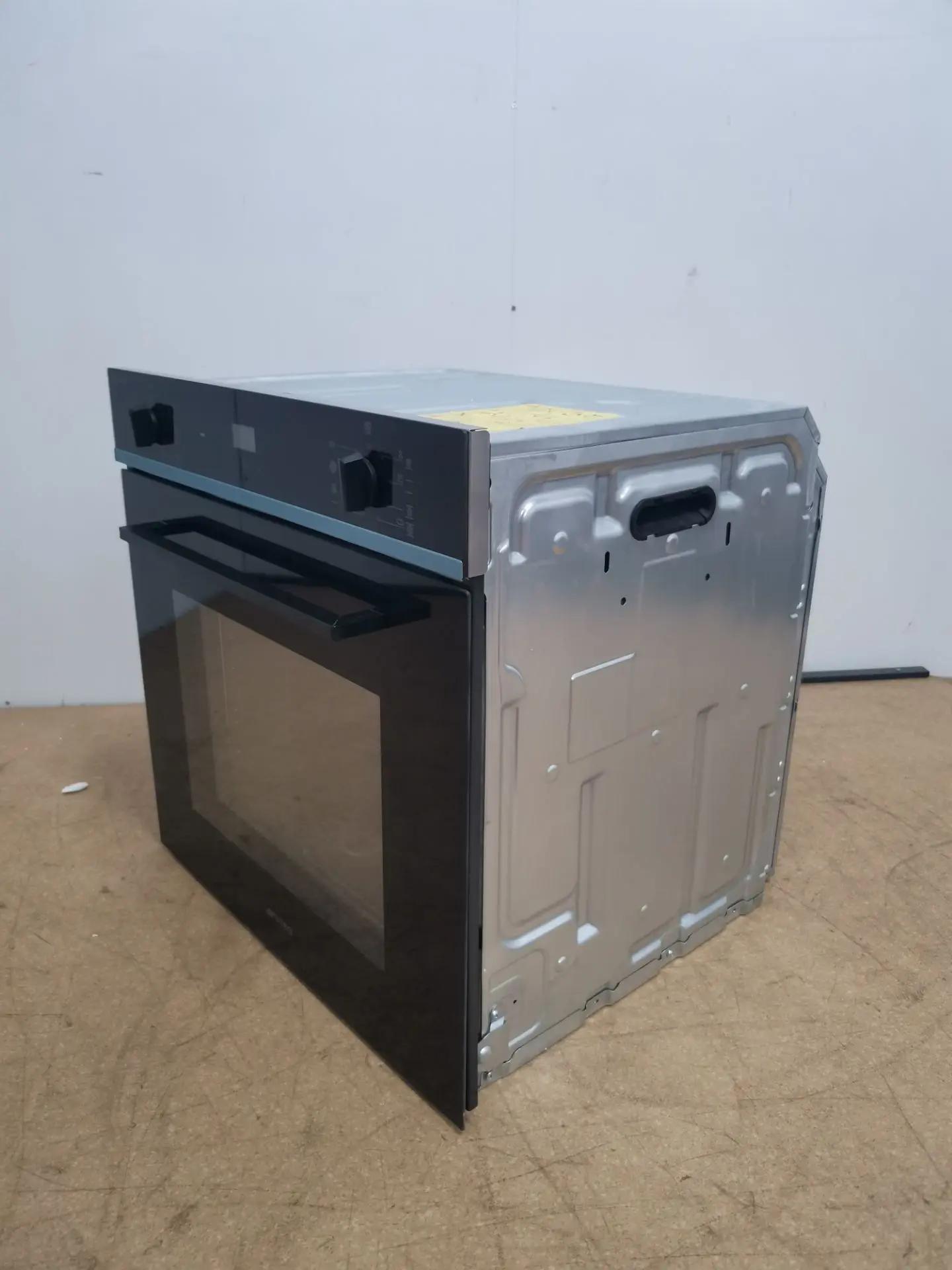 Встраиваемый духовой шкаф SMEG SF6400S1PZB 