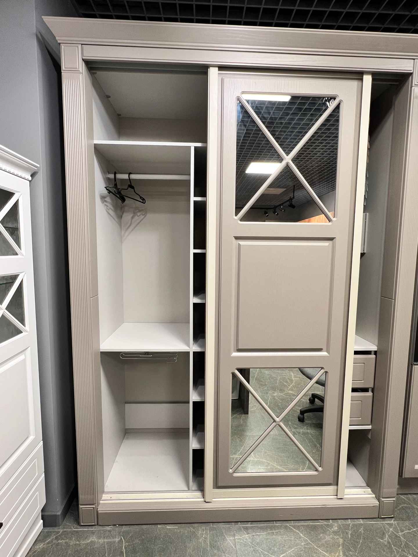 Шкаф-купе 2-х дверный Nicolle Шкаф-купе 2-х дверный Nicolle