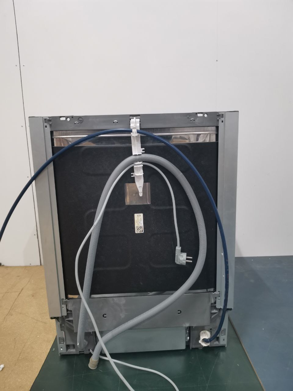 Встраиваемая посудомоечная машина ELECTROLUX EDA917122L