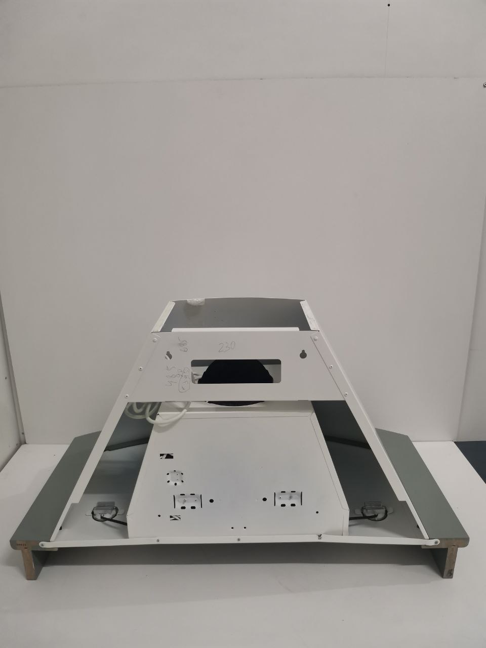 Вытяжка ELIKOR РОТОНДА 900 