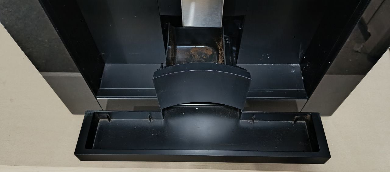 Встраиваемая кофе-машина KRONA REMS 45H coffee BL  Встраиваемая кофе-машина KRONA REMS 45H coffee BL