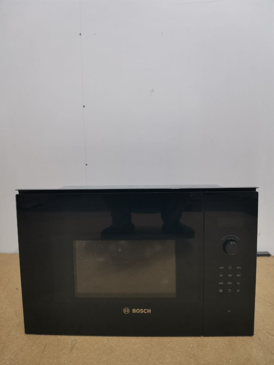 Встраиваемая микроволновая печь BOSCH BFL524MB0 