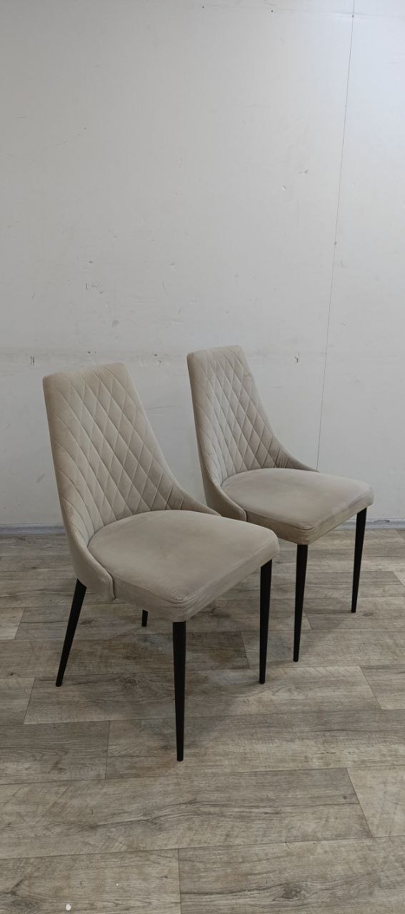 Комплект 2х стульев AERO B240 LATTE VL10, BK  Комплект 2х стульев AERO B240 LATTE VL10, BK