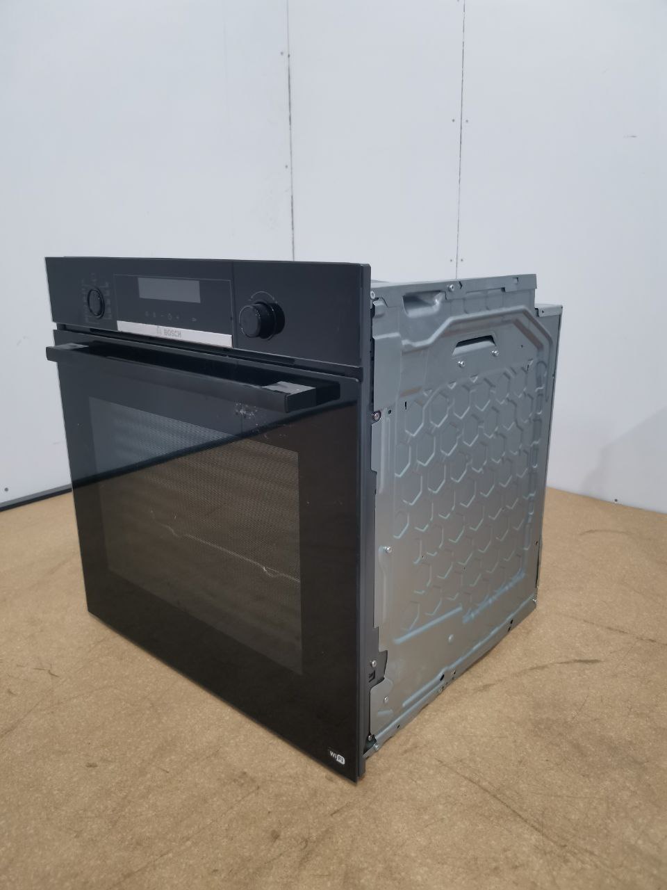 Встраиваемый духовой шкаф BOSCH HBG538EB6R 