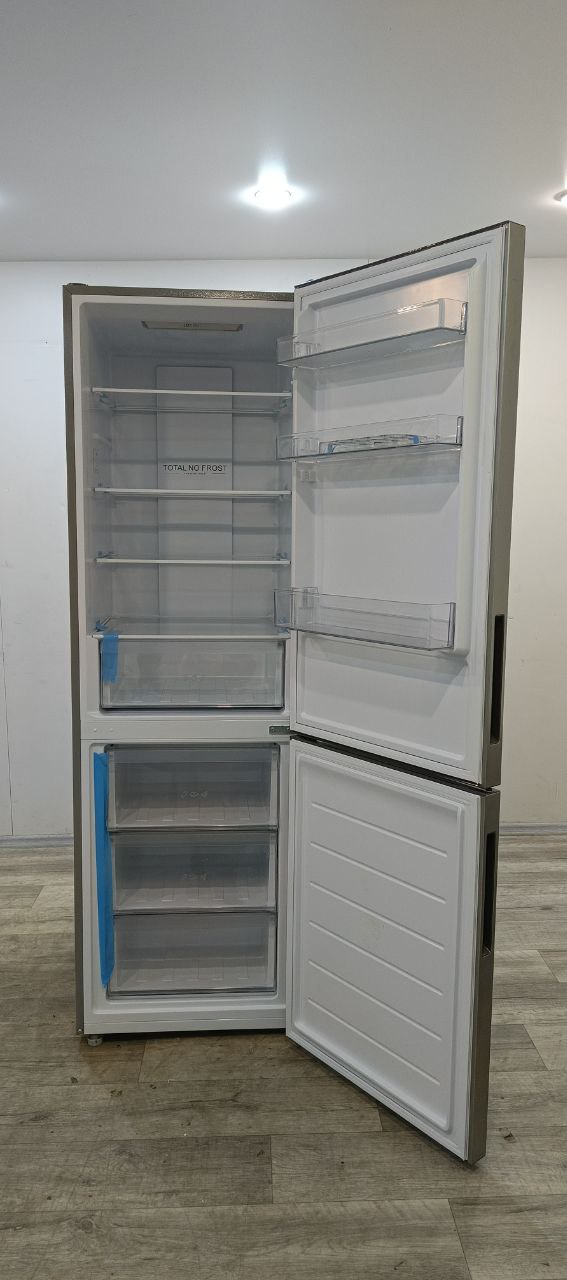 Отдельностоящий холодильник HAIER CEF535ASD  Отдельностоящий холодильник HAIER CEF535ASD