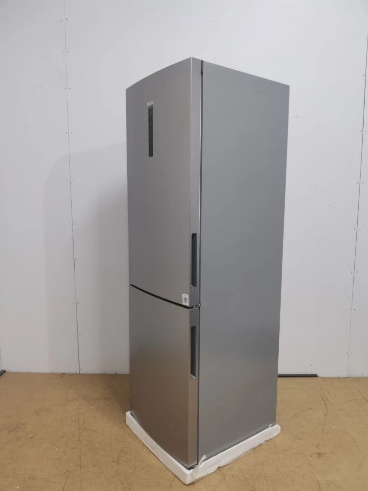 Отдельностоящий холодильник HAIER C2F636CFRGU1 