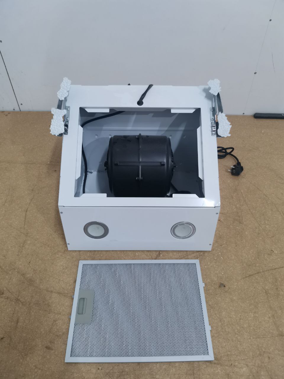 Вытяжка наклонного дизайна ELIKOR КВ WAVE 60 