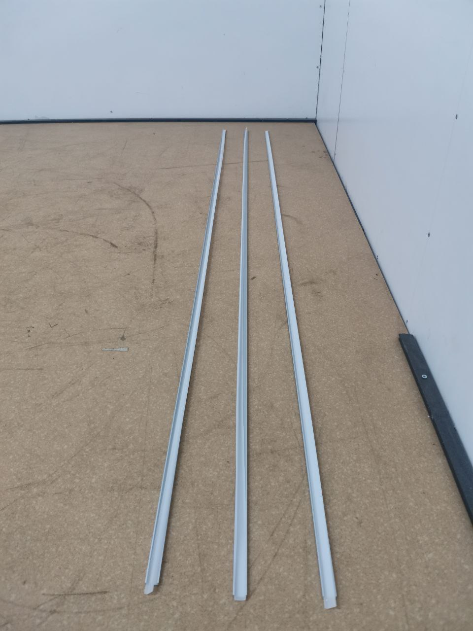 Комплект 3х светильников ALUMOVE LIGHT 354.04.2000NB KUBIK HF 2000 мм