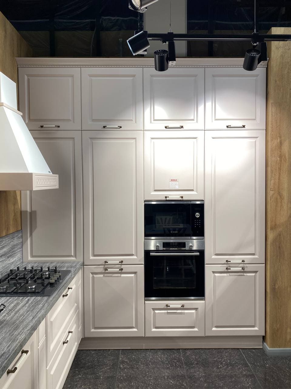 Кухонный гарнитур Николь эмаль 