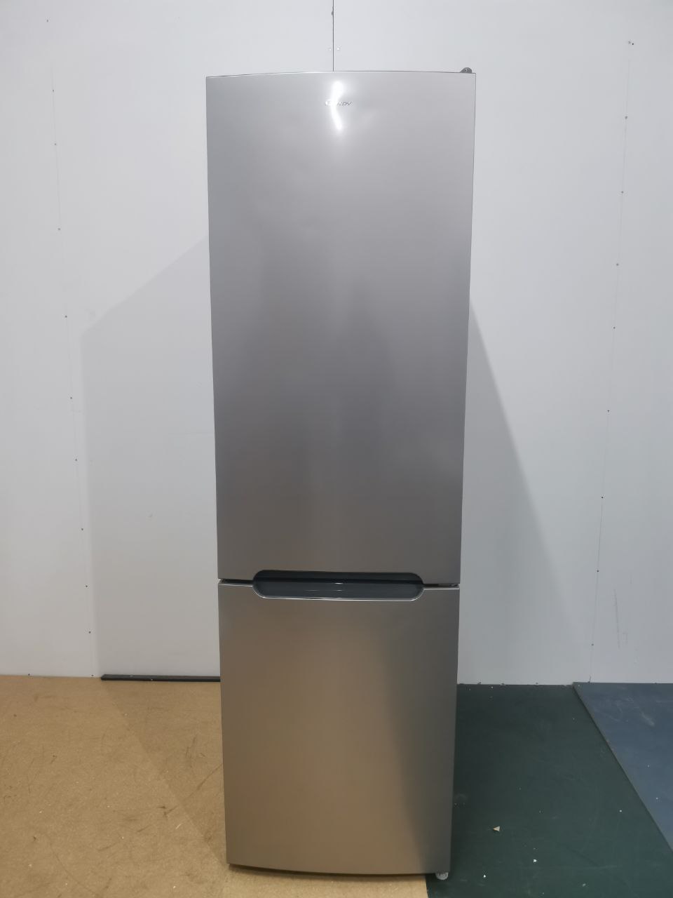 Отдельностоящий холодильник CANDY CCRN 6200 S 