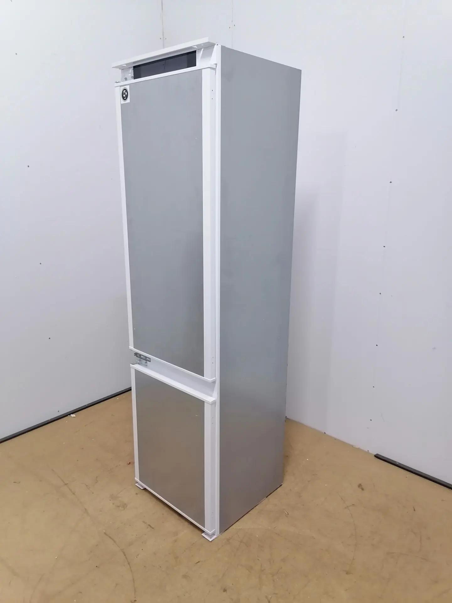 Встраиваемый холодильник HAIER HBW5519ERU 
