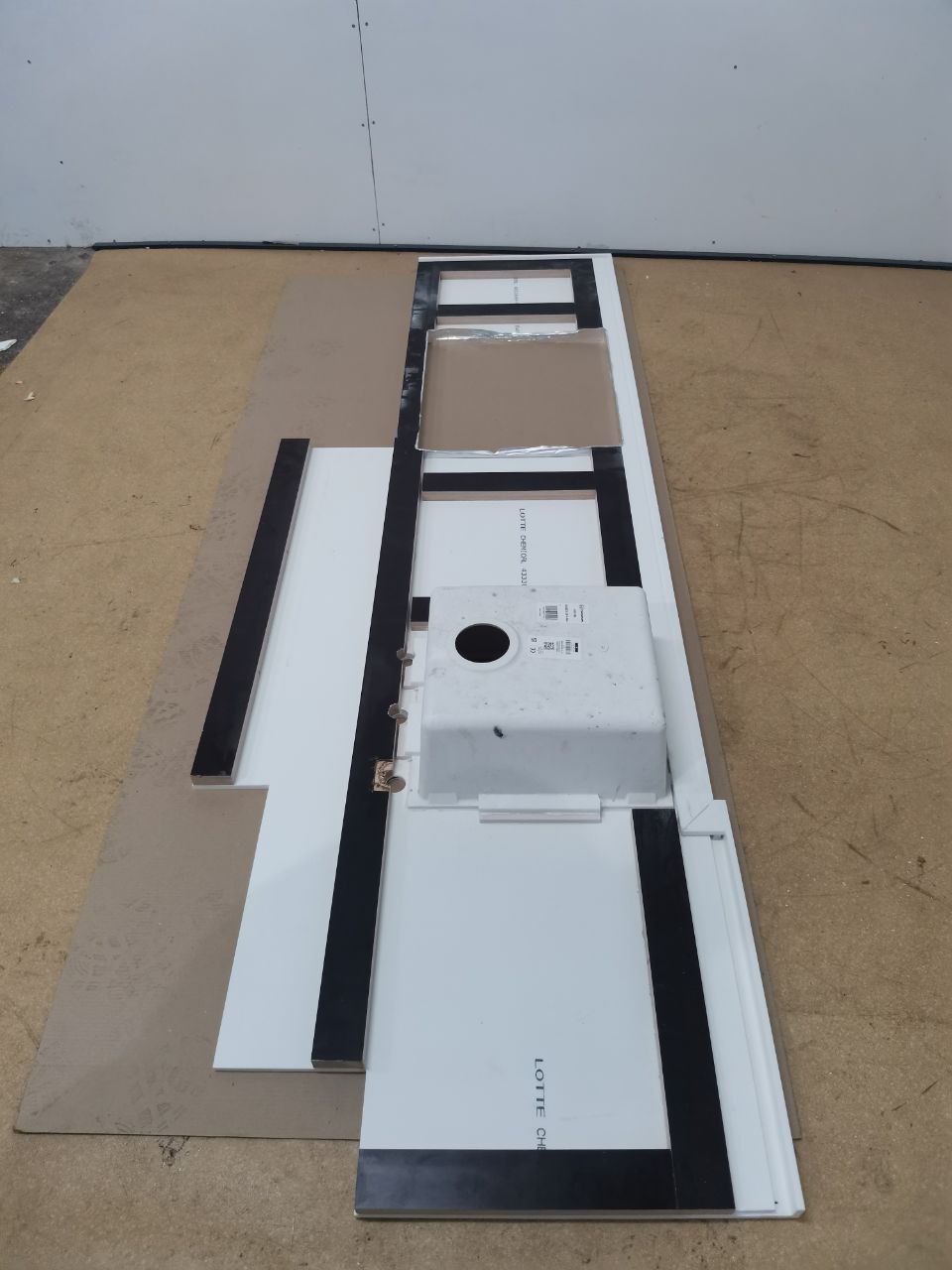 Столешница из искусственного камня (H=40 мм) (2.617x0.900)