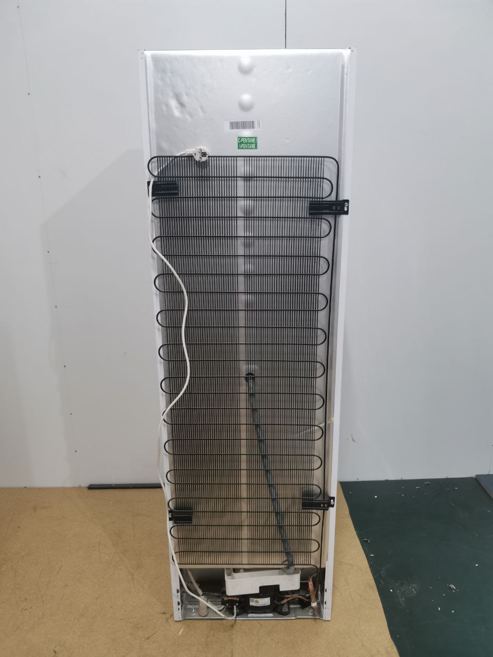 Встраиваемый холодильник BEKO BCHA2752S 