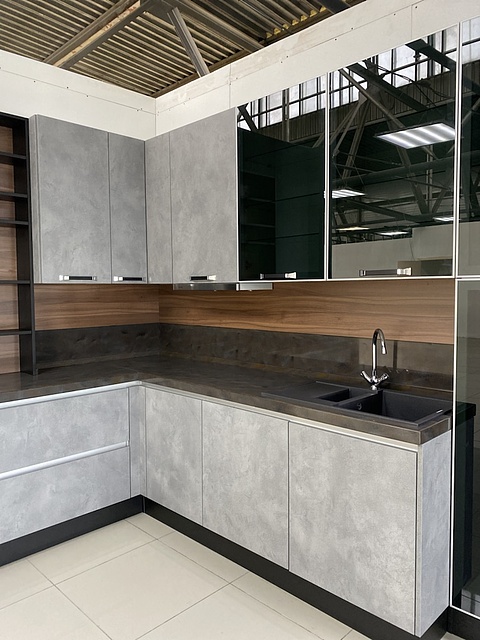 Кухонный гарнитур Лариса Кухонный гарнитур Лариса