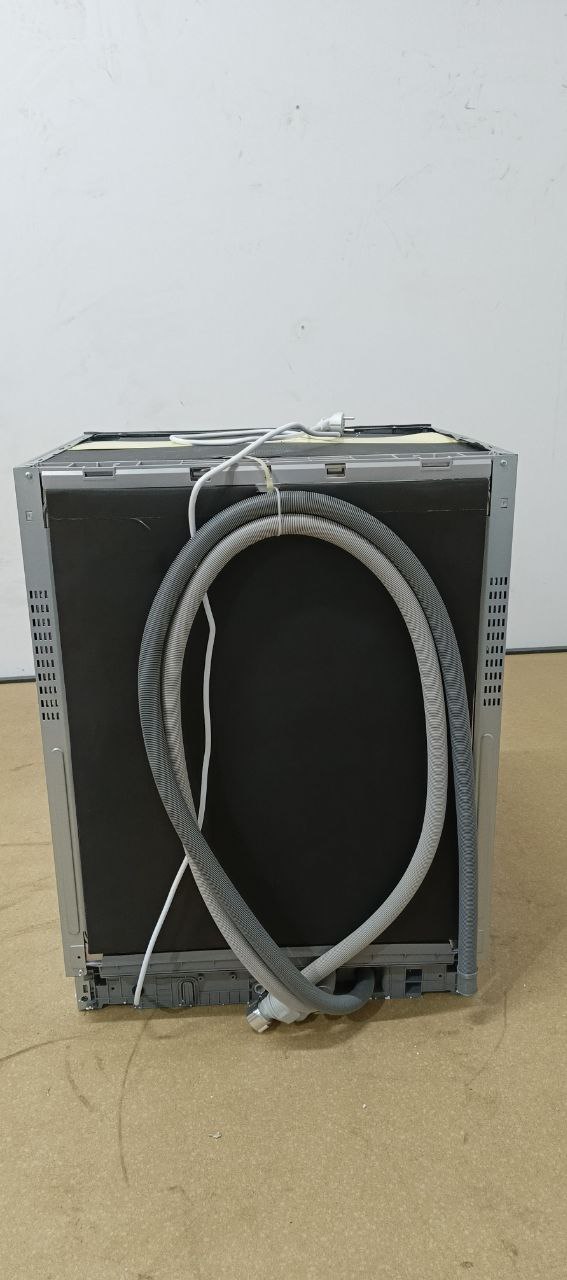 Встраиваемая посудомоечная машина KUPPERSBERG GLM 6096  Встраиваемая посудомоечная машина KUPPERSBERG GLM 6096