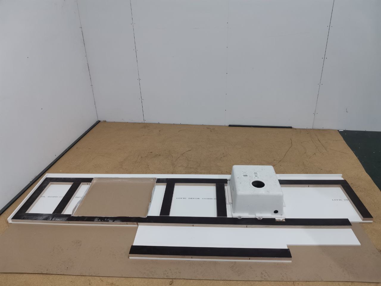 Столешница из искусственного камня (H=40 мм) (2.617x0.900)