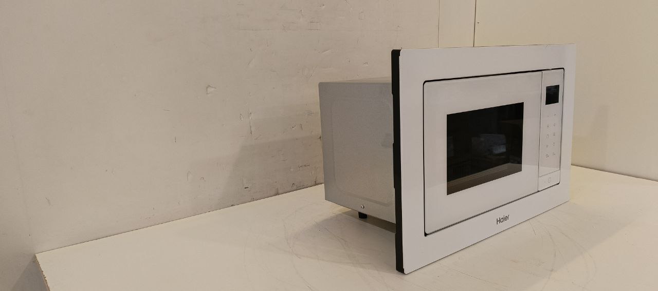 Встраиваемая микроволновая печь HAIER HMX-BTG207W  Встраиваемая микроволновая печь HAIER HMX-BTG207W